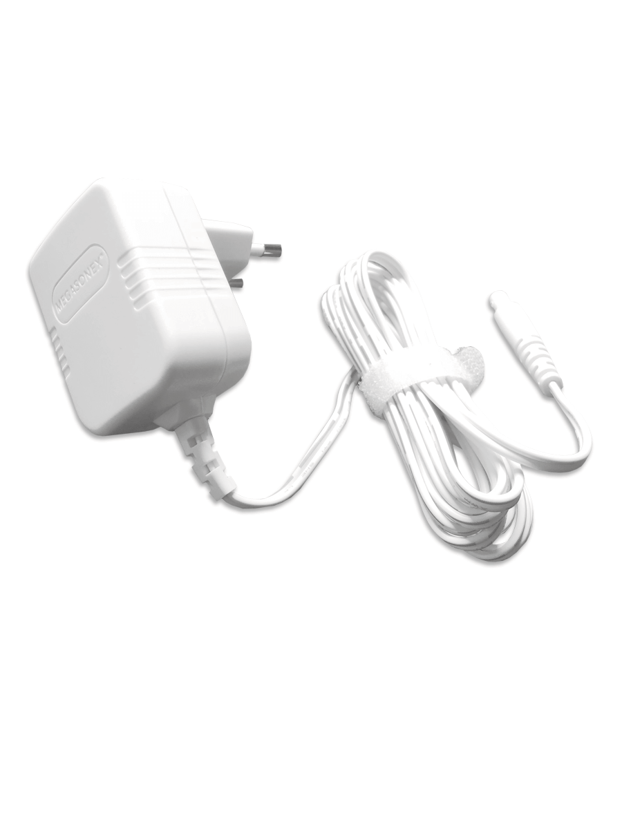 MEGASONEX M8 - Ladekabel und Netzteil